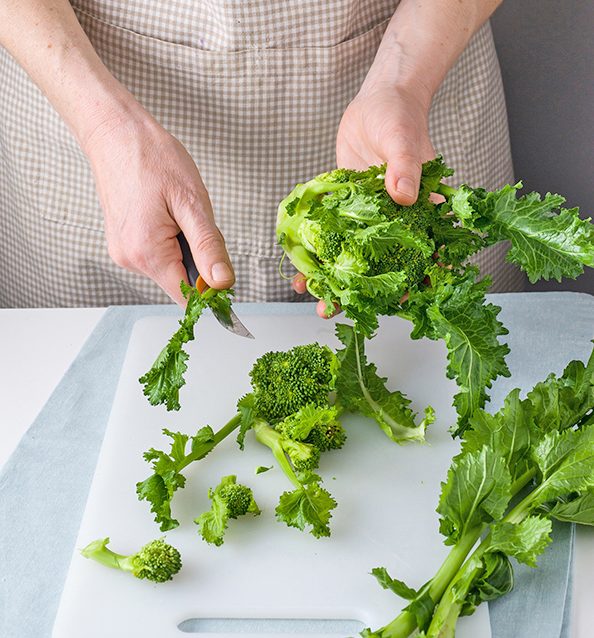 Cime Di Rapa Come Pulire Conservarle E Cucinarle Il Contadino Online